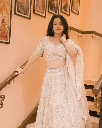 Escort Muddebihal